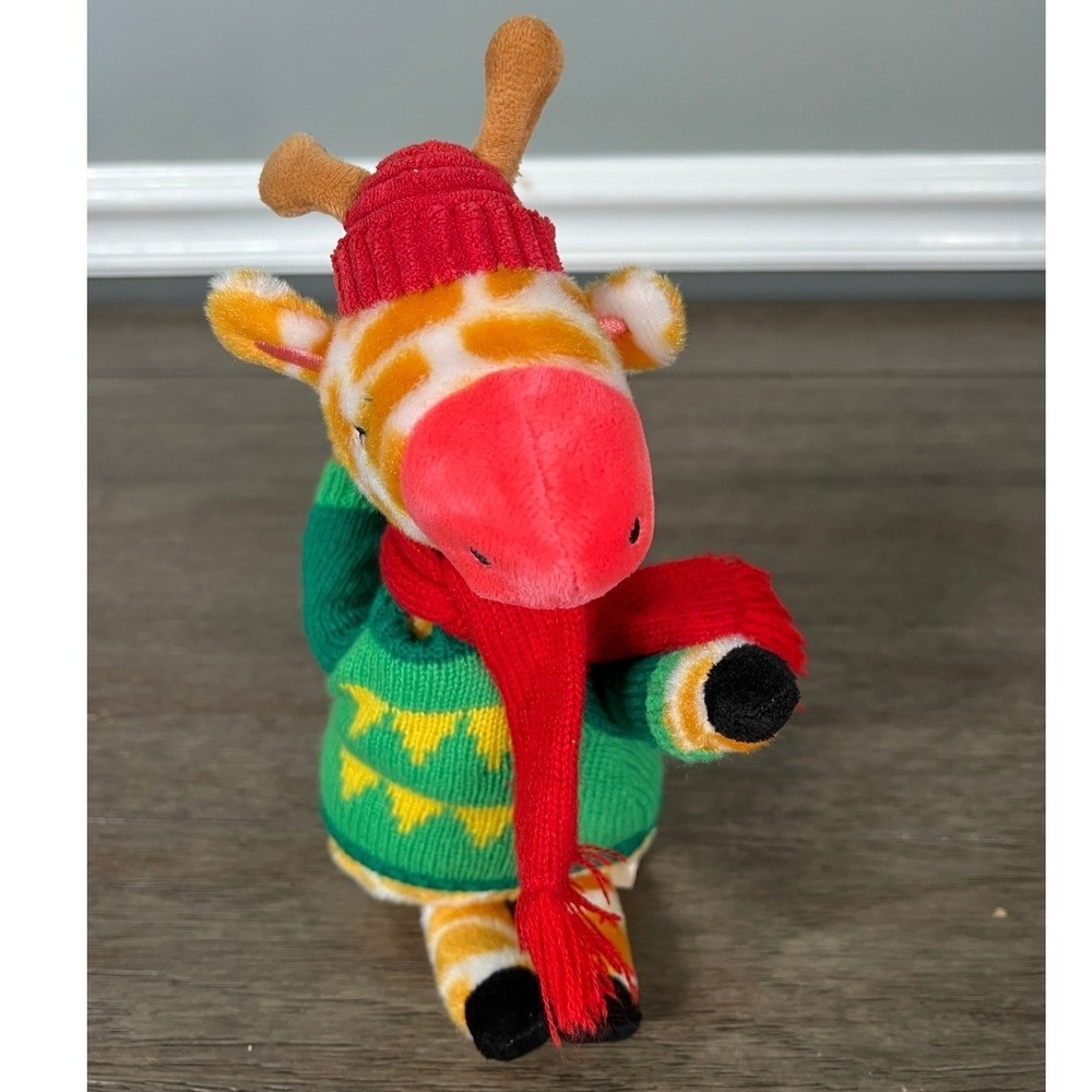 Make Believe Ideas Giraffe Plush Winter Sweater Red Scarf Hat Stuffed Toy 2021